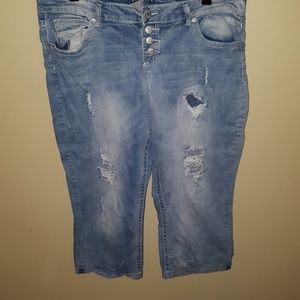 Womens capri jeans